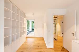 Bauhaus-Architektur trifft modernen Wohnkomfort – Die vollständige Adresse der Immobilie erhältst du vom Anbieter., 82166 Gräfelfing – Vorschaubild 6