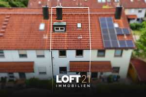 ** Reihenhaus in Bestlage Ingolstadt Süd mit Garage ** – Ingolstadt – Vorschaubild 1