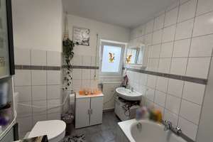 Gepflegtes Mehrfamilienhaus in Hofstetten mit Garten, Terrasse, Balkon & Garagen, sowie Stellplätzen – Die vollständige Adresse der Immobilie erhältst du vom Anbieter., 77716 Hofstetten – Vorschaubild 8