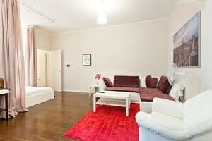 Provisionsfrei. Charmante 1-Zimmer Wohnung im EG mit EBK in Tempelhof – Die vollständige Adresse der Immobilie erhältst du vom Anbieter., 12103 Tempelhof, Berlin – Vorschaubild 2