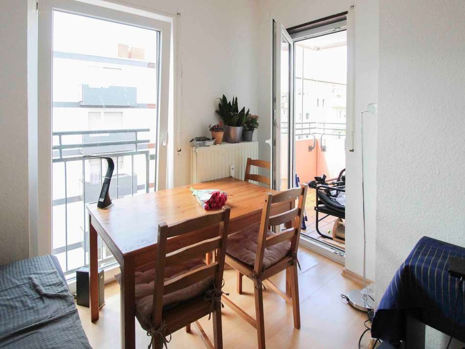 Essbereich mit Loggia Zugang