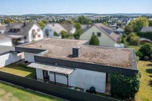 Markanter Bungalow mit Ausblick und überraschend großem Raumprogramm – Die vollständige Adresse der Immobilie erhältst du vom Anbieter., 55469 Simmern/Hunsrück – Vorschaubild 4