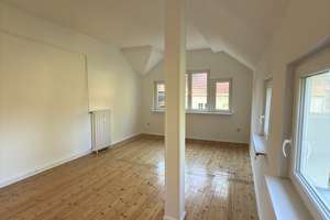 Genießen Sie Ihre wunderschöne Dachgeschosswohnung mit Sonnenbalkon in Berlin-Zehlendorf – Königstraße 31, 14163 Zehlendorf, Berlin – Vorschaubild 13