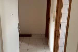 Lichtdurchflutete 2-Zimmer Wohnung in Hannover-Ahlem! – Leo-Rosenblatt-Weg 9, 30453 Ahlem, Hannover – Vorschaubild 2