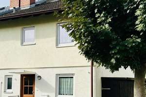 Geräumiges Reihenendhaus mit 6 Zimmern in Brühl – Schwalbenweg 15, 68782 Brühl – Vorschaubild 1