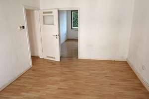 4 Zimmerwohnung mit Balkon – Schmitzstraße 6, 45143 Altendorf, Essen – Vorschaubild 3