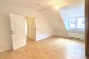 Mitten in Nürnberg eine tolle 3-Zimmer Maisonettewohnung mit Einbauküche – Vordere Ledergasse 0, 90403 Altstadt, Sankt Lorenz, Nürnberg – Vorschaubild 3
