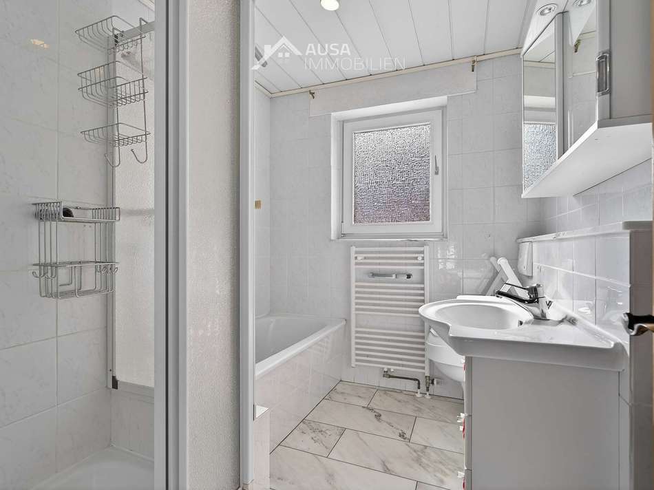 Badezimmer EG