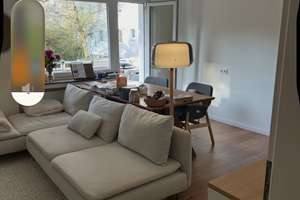 ⁠Traumhafte & ruhige 3-Zimmer-Wohnung mit Einbauküche, Balkon & Stellplatz – Vollmöbliert!⁠ – Sigmaringenstraße 5, 40545 Oberkassel, Düsseldorf – Vorschaubild 3
