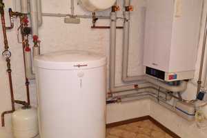 Gepflegtes und charmantes Dreifamilienhaus mit Traumgarten und Garage – Aschaffenburg – Vorschaubild 15