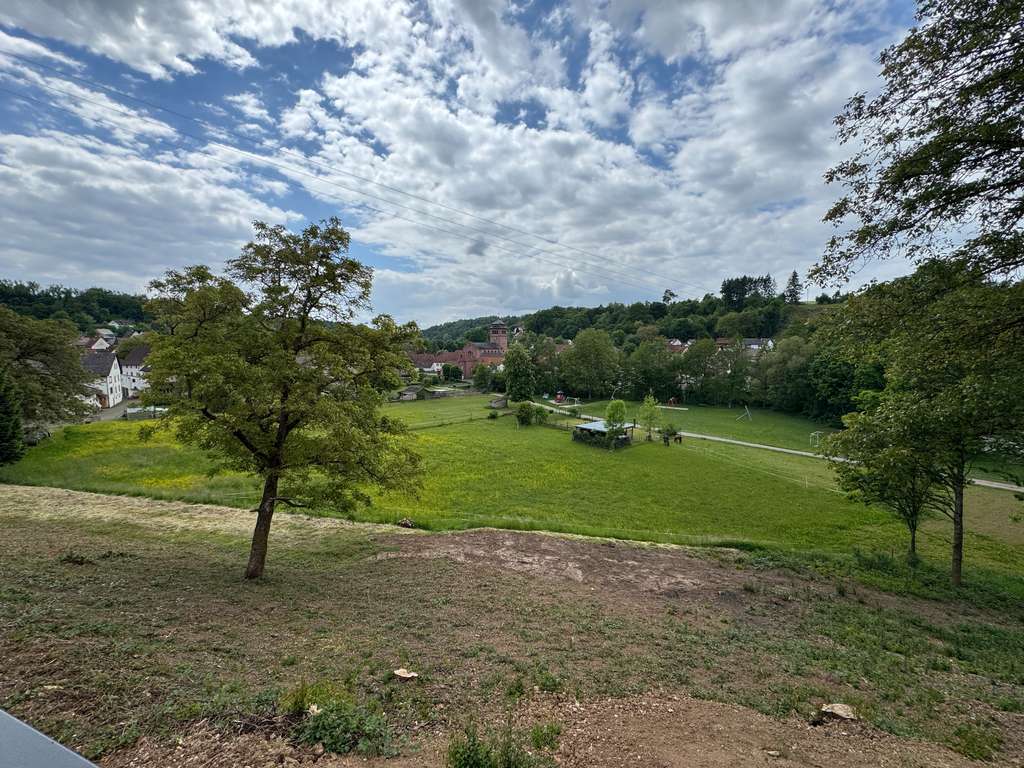 Immobilie in Elztal - Provisionsfreie 4,5 Zimmer Maisonette Wohnungen mit Fernsicht - Bild 1