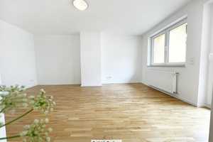 Kernsaniertes Stadthaus mit Atrium und 2 Balkone in ruhiger Lage - Einliegerwohnung zum vermieten – Mainz-Bingen (Kreis) – Vorschaubild 4