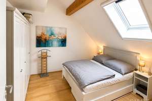 Charmante Maisonette mit Studio, Dachterrasse und späterer Eigennutzungsmöglichkeit – Die vollständige Adresse der Immobilie erhältst du vom Anbieter., 81476 Forstenried, München – Vorschaubild 7