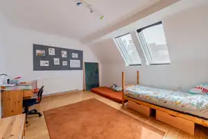 Symbiose aus Alt- und Neubau mit Einliegerwohnung und großem Potenzial – Potsdam-Mittelmark (Kreis) – Vorschaubild 11