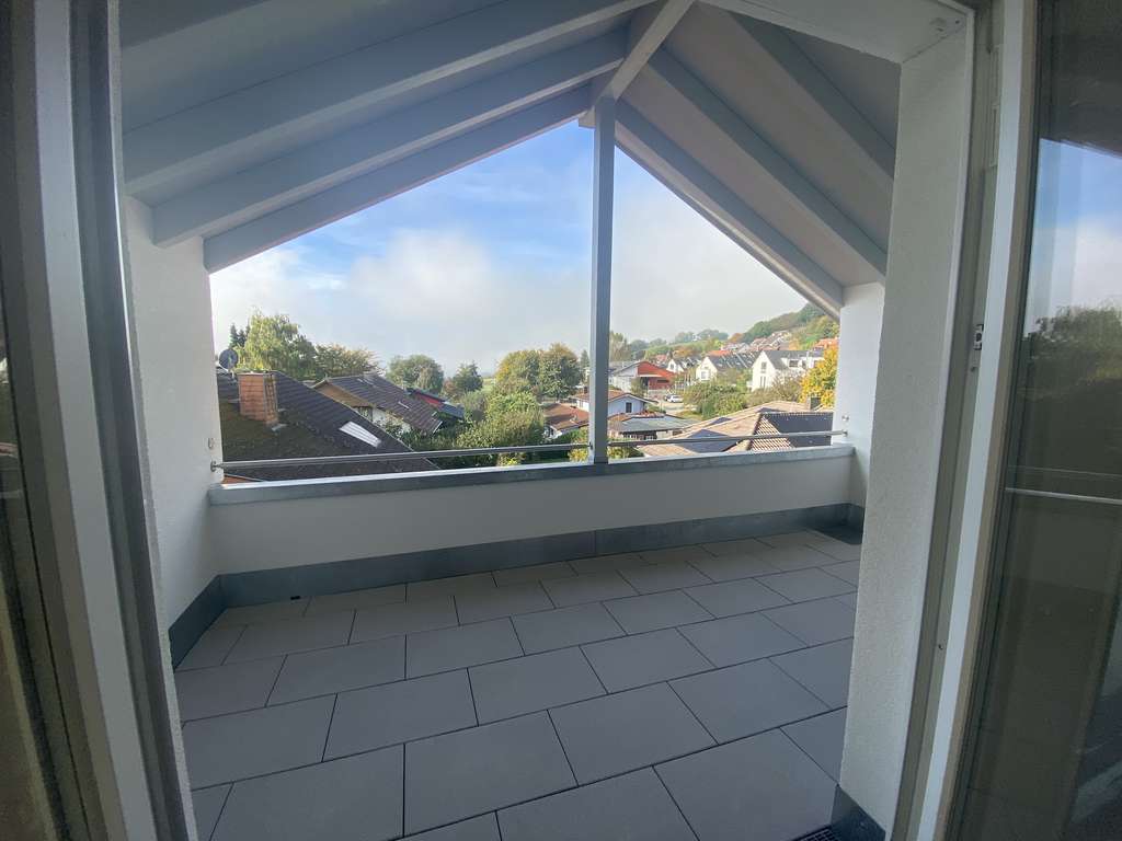 Immobilie in Wittnau - Neubauwohnen mit Loft-Charakter - DG Wohnung mit hohen Decken - Bild 0