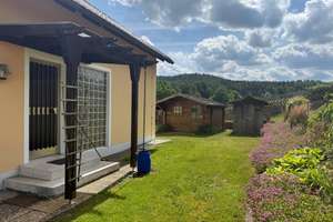 Dachgeschosswohnung mit Fernblick und absolut ruhiger Wohnlage von Neunburg vorm Wald zu vermieten