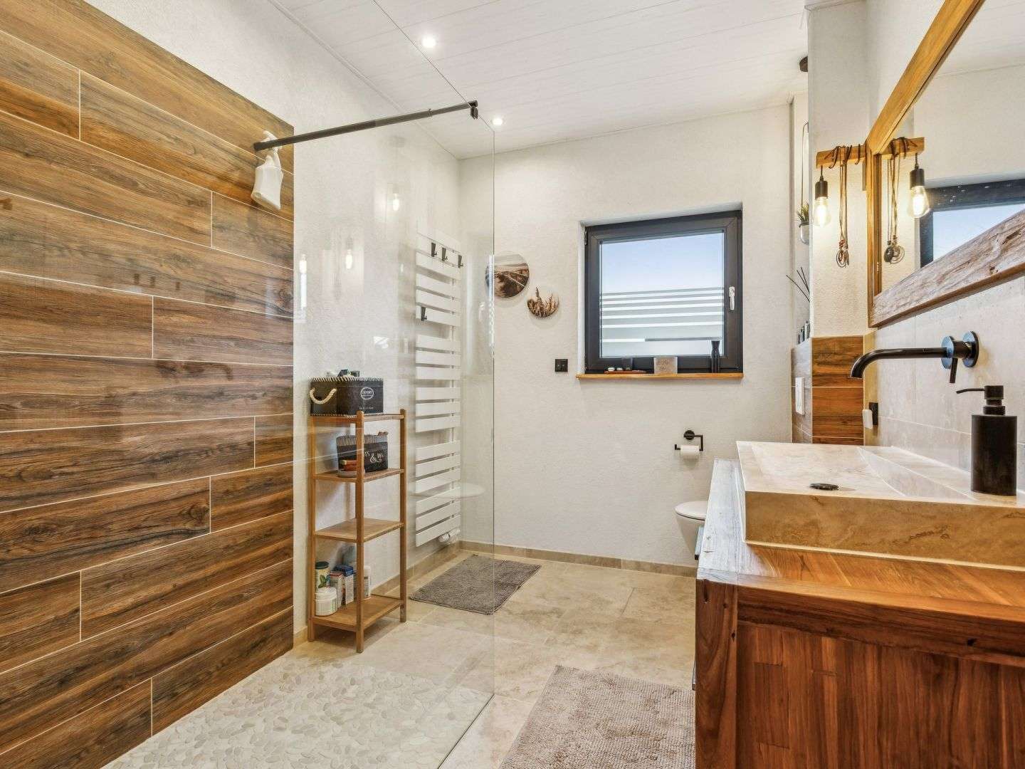 Immobilie in Asbach - Ein Zuhause zum Verlieben – hochwertig saniertes Einfamilienhaus in Traumlage am Feldrand in Asbach - Bild 7