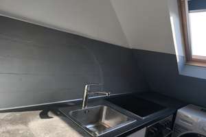 renovierte, teilmöblierte Dachgeschosswohnung in zentraler Lage – Cranachstr. 35, 45147 Holsterhausen, Essen – Vorschaubild 11
