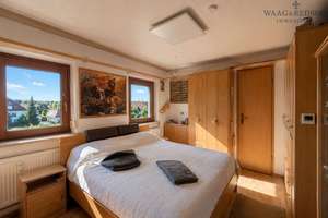 Kapitalanlage mit Potenzial – 2-Zimmer-Dachgeschosswohnung mit Garage! – Die vollständige Adresse der Immobilie erhältst du vom Anbieter., 93057 Konradsiedlung-Wutzlhofen, Regensburg – Vorschaubild 2