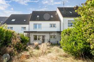 Solides Haus mit viel Platz in ruhiger Höhenlage von Brühl sucht neue Familie! – Die vollständige Adresse der Immobilie erhältst du vom Anbieter., 50321 Brühl – Vorschaubild 2