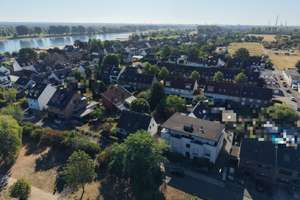 Baugrundstück in Rheinnähe mit positivem Bauvorbescheid für ein Mehrfamilienhaus und Altbestand – Königsweg 8, 10, 50769 Merkenich, Köln – Vorschaubild 3