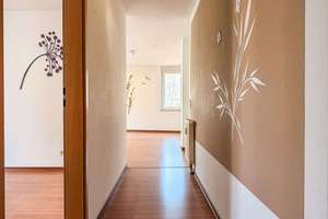 Sofort bezugsfrei | Wohnung mit Balkon im Hinterhaus | Tiefgaragenstellplatz – Die vollständige Adresse der Immobilie erhältst du vom Anbieter., 4129 Eutritzsch, Leipzig – Vorschaubild 3