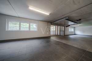 Villa in zentraler Lage mit großer Garage und traumhaft großem Grundstück – Main-Taunus-Kreis – Vorschaubild 22