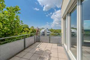 ***Helle 4,5-Zimmer-Wohnung mit Terrasse, Balkon und Traumblick im beliebten Degerloch*** – Die vollständige Adresse der Immobilie erhältst du vom Anbieter., 70597 Degerloch (Ortsteil), Stuttgart – Vorschaubild 6