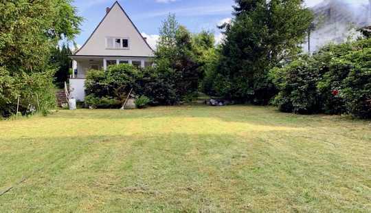 Bild von Exklusives Grundstück mit Entwicklungspotenzial in Sülldorf/Blankenese