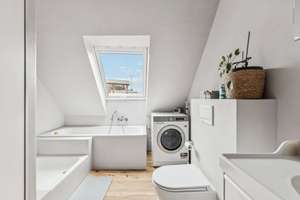 Dachgeschoss-Highlight mit 3 Zimmern, Kamin & großer Terrasse im Herzen von Steglitz – Die vollständige Adresse der Immobilie erhältst du vom Anbieter., 12167 Steglitz, Berlin – Vorschaubild 15
