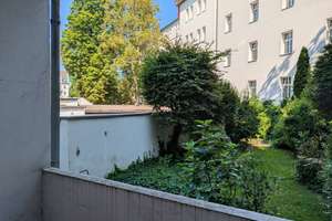 Freie Erdgeschosswohnung mit Balkon in Pempelfort ! Sanierungsprojekt für Handwerker & Investoren – 40479 Pempelfort, Düsseldorf – Vorschaubild 2
