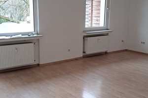Lichtdurchflutete 3-Zimmer-Wohnung mit Balkon & Spielplatz – familienfreundlich & zentral – Neumühler Straße 41, 47138 Duisburg – Vorschaubild 2