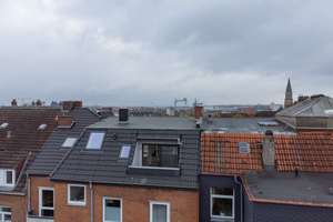 Oben angekommen - hochwertige Kapitalanlage im Dachgeschoss in Kiel – Die vollständige Adresse der Immobilie erhältst du vom Anbieter., 24103 Exerzierplatz, Kiel – Vorschaubild 11
