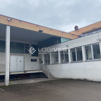 Attraktive Lagerhalle unmittelbar an der A9