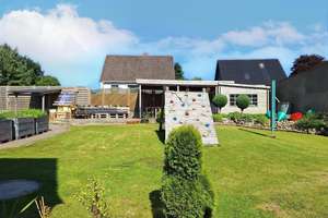 Schmuckes Einfamilienhaus- ein Blickfang in Norderbrarup – Die vollständige Adresse der Immobilie erhältst du vom Anbieter., 24392 Norderbrarup – Vorschaubild 3