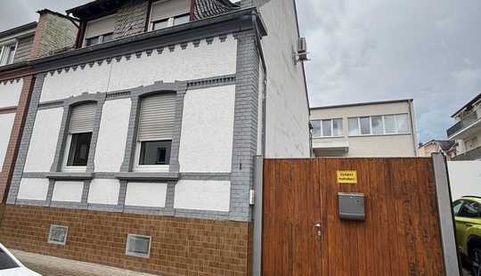 Bild von Schönes 3-Zimmer- Einfamilienhaus mit zwei neuen Tageslichtbädern. 