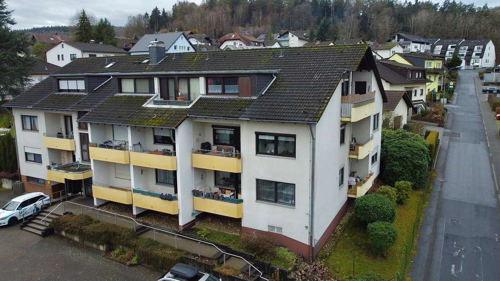 Immobilie in Bad Soden-Salmünster - Gemütliche 2-Zimmerwohnung mit Balkon in ruhiger Lage! - Bild 0