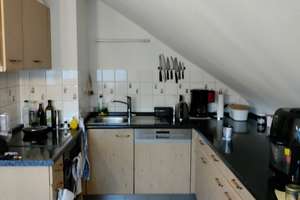 gemütliche 2,5-Zimmer-Dachgeschosswohnung mit Balkon – Dieterlestraße 94, 70469 Feuerbacher Tal, Stuttgart – Vorschaubild 4