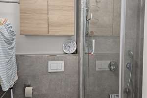 Schicke voll-ausgestattete 1-Zimmer Wohnung im 6. OG zur Untermiete in München-Haidhausen – Regerstraße 0, 81541 Obere Au, München – Vorschaubild 8