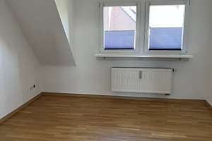 Sehr schön aufgeteilte Dachgeschosswohnung- ideal für Singles oder Paare! – Die vollständige Adresse der Immobilie erhältst du vom Anbieter., 46145 Alsfeld, Oberhausen – Vorschaubild 7
