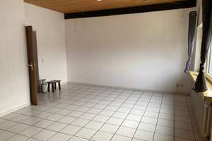 großzügiges Ein-/Zweifamilienhaus mit 2 Bädern und Gäste-WC in Erftstadt – Kriegergasse 38, 50374 Erftstadt – Vorschaubild 36