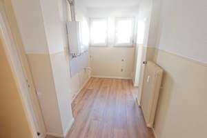 Zentral Wohnen - 86m² - 3 Zimmer, Küche, Balkon, Aufzug – Die vollständige Adresse der Immobilie erhältst du vom Anbieter., 40210 Stadtmitte, Düsseldorf – Vorschaubild 8