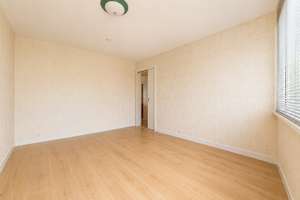Super Lage - 2-Zimmer-Wohnung mit Einbauküche, Kamin im Wohnzimmer, eigenem Gartenanteil und Loggia – Die vollständige Adresse der Immobilie erhältst du vom Anbieter., 24116 Schreventeich, Kiel – Vorschaubild 5