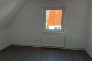 Schöne 4-Zimmer-Wohnung im Dachgeschoss – Strackerjanstr. 34, 26129 Haarentor, Oldenburg (Oldenburg) – Vorschaubild 3