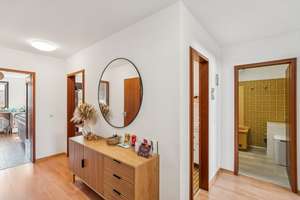 Lichtdurchflutete 3-Zimmer-Wohnung nahe der Isar in München-Thalkirchen – mit sonnigem Balkon – Die vollständige Adresse der Immobilie erhältst du vom Anbieter., 81379 Thalkirchen, München – Vorschaubild 6
