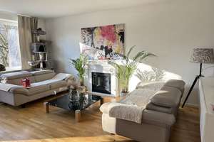 Frisch renovierte 3,5 Zimmer Wohnung in Hamburg-Berne