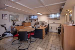 Wohnen mit Stil, Komfort und Gartenidylle – Ihr Zweifamilienhaus in begehrter Lage von KR-Uerdingen! – Die vollständige Adresse der Immobilie erhältst du vom Anbieter., 47829 Uerdingen, Krefeld – Vorschaubild 23