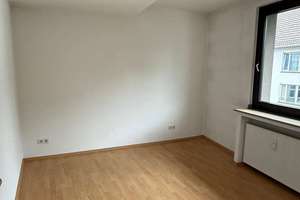 Attraktive 3. Zimmer-Wohnung mit Balkon in DU-Duissern – Prinzenstraße  27, 47058 Duissern, Duisburg – Vorschaubild 5
