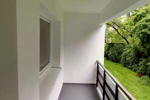 Sanierte Wohnung im 1. OG! – Hölderlinstraße 3, 47226 Rheinhausen-Mitte, Duisburg – Vorschaubild 1