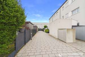 Modernes Stadthaus mit Dachterrasse, PV-Anlage & familienfreundlichem Grundriss – Die vollständige Adresse der Immobilie erhältst du vom Anbieter., 93055 Burgweinting-Harting, Regensburg – Vorschaubild 28